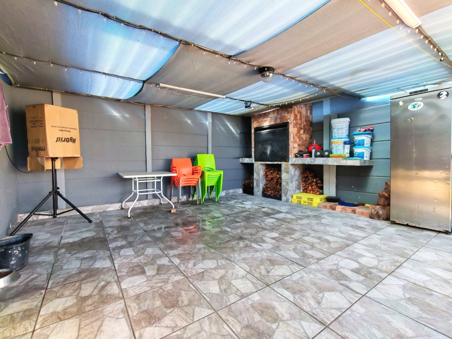 3 Bedroom Property for Sale in Northpine Western Cape